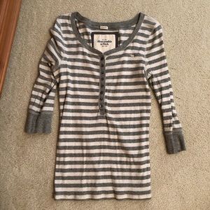 Abercrombie striped 3/4 sleeve shirt